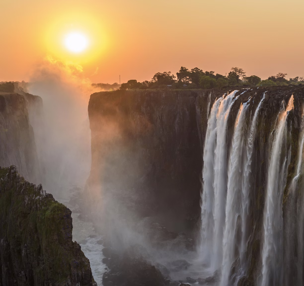 Moments Beyond Borders explore Zambia image